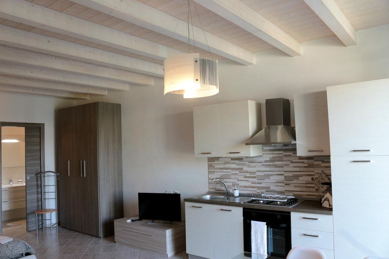 Paradeisos Residence Sas Somma Lombardo Exterior photo