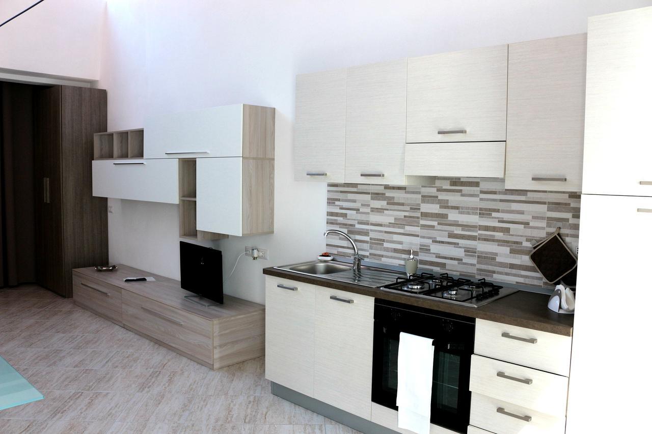 Paradeisos Residence Sas Somma Lombardo Exterior photo